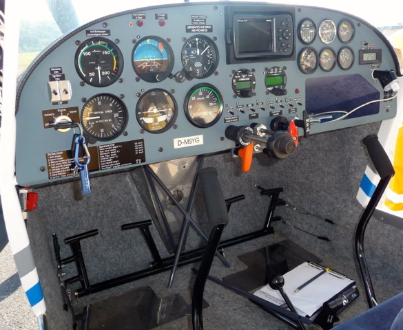 cockpit multiaxe